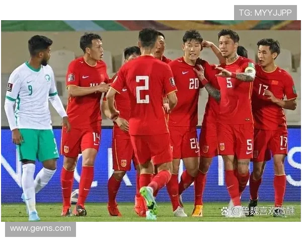 中国杯精彩对决回顾中国队与泰国队比赛录像全程回放分析