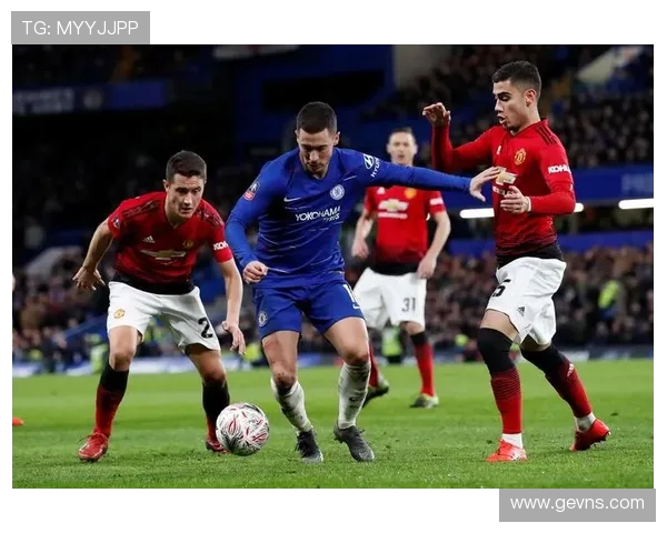 巴黎与曼联激战正酣在线直播全程回顾与精彩瞬间分享